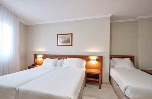 Santiago de Compostela Hotel | Hotel San Lorenzo