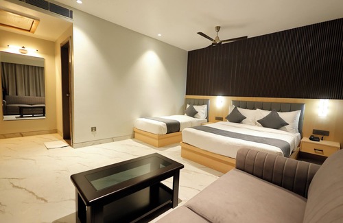 Mahmoorganj Hotel | Hotel Sankalp Banaras