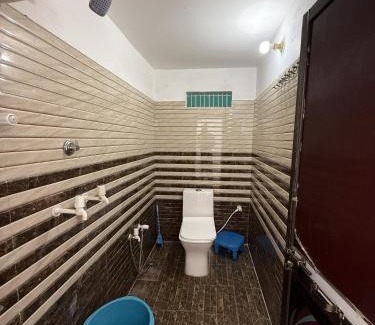 Ayodhya Casa | Hotel Sankul Villa, 100 Meter Away Saryu River & Ram Ki Paidi, Lux Stay