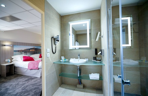 Gorge de Loup Hotel | Hotel Saphir