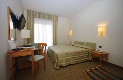 Lamezia Terme Hotel | Hotel Savant