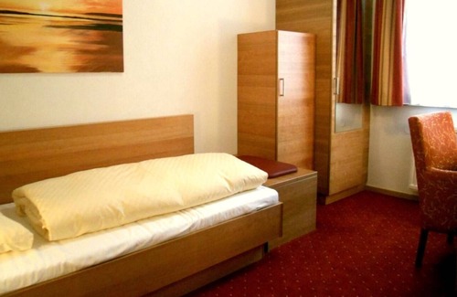 Voecklabruck Cama Y Desayuno | Hotel Schillerhof