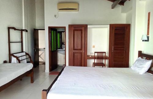 Thiranagama Hotel | Hotel Seethani