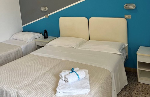 San Giuliano a Mare Hotel | Hotel Serafini Rimini