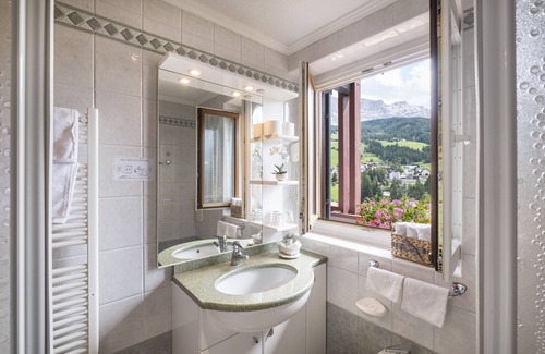 Pedraces Hotel | Hotel Serena