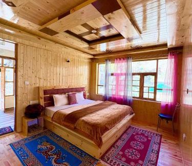 Kaza Hotel | Hotel serkhang