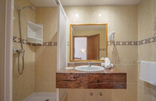 Cala d'Or Hotel | Hotel Ses Puntetes