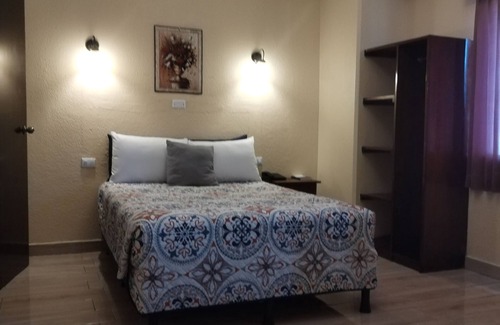 Zona 1 Hotel | Hotel Sevilla