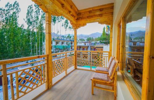 Leh Hotel | Hotel Shashipa House, Leh
