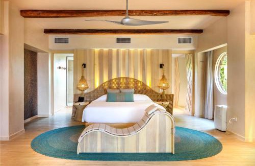 Zona Hotelera Hotel | Hotel Shibari - Restaurant & Cenote Club