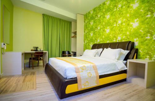 Tebrau Hotel | Hotel Shiki