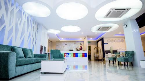 Tebrau Hotel | Hotel Shiki