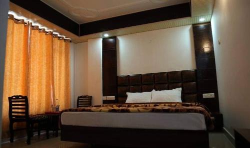 Shimla Hotel | Hotel SHIMLA REGENCY CHAKKAR