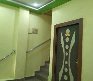Mathura Hotel | Hotel Shivoham