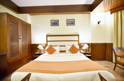 Mohal Hotel | Hotel Shobla Royale