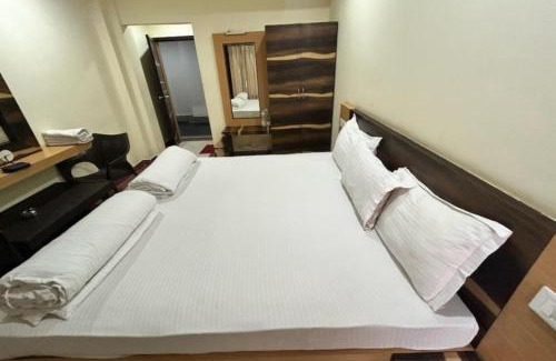 Puri Hotel | Hotel Shree Gundicha Puri Near Shree Jagannaath Temple 900m - Perfect Location And Comfortable Room