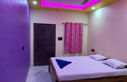 Puri Hotel | Hotel Shree Gundicha Puri Near Shree Jagannaath Temple 900m - Perfect Location And Comfortable Room