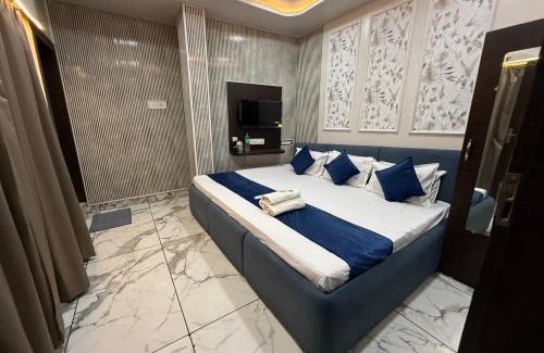 Ujjain Hotel | Hotel Shree Krishna Palace
