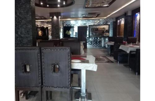 Allahabad Casa | Hotel Shree Urmila, Prayagraj