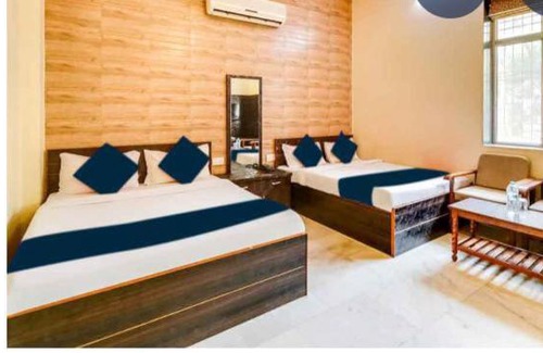 Gopalbari Hotel | Hotel Shrinath