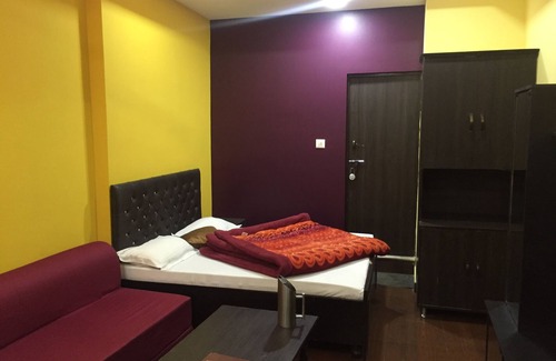 Paltan Bazaar Hotel | Hotel Shyam Residency