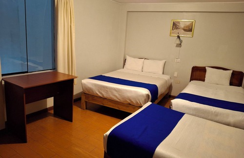Centro histórico Hotel | Hotel Sideral - Cochera