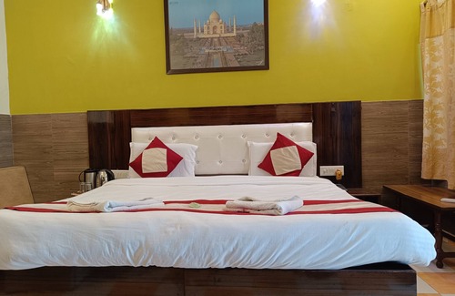 Agra Hotel | Hotel Sidhartha
