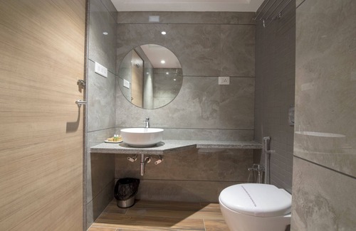 Ahmedabad Hotel | Hotel Silvera Grand