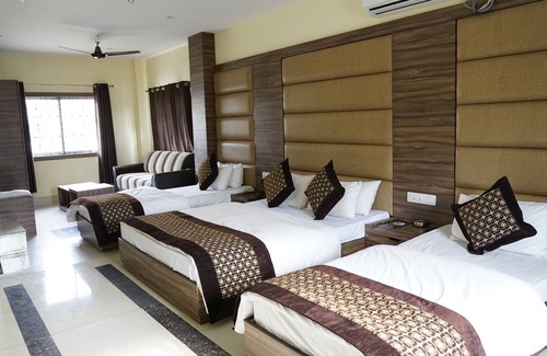 Siliguri Hotel | HOTEL SIMLA