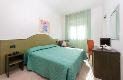 Lido di Camaiore Hotel | Hotel Sirena