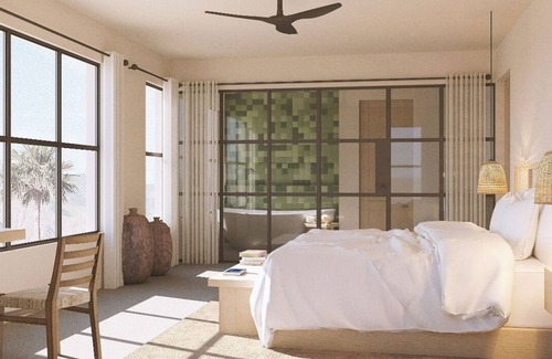 Cerritos Hotel | Hotel So Far So Good