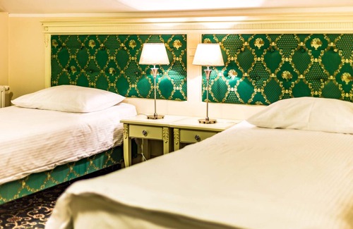 Sobienie Jeziory Hotel | Hotel Sobienie Krolewskie