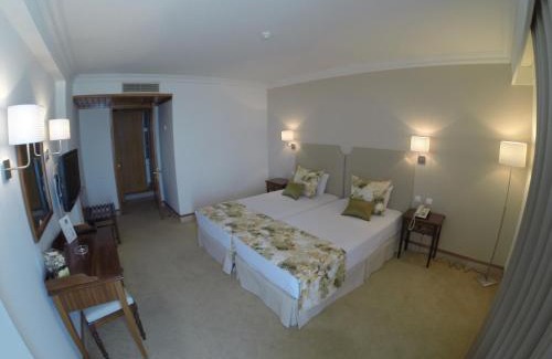 Paco De Arcos Hotel | Hotel Solar Palmeiras