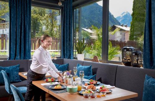 Kaprun Hotel | HOTEL SONNBLICK Kaprun, Salzburg - including Summer Card