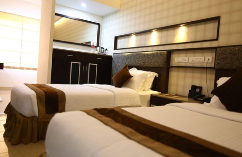 Kelambakkam Hotel | Southern Residency