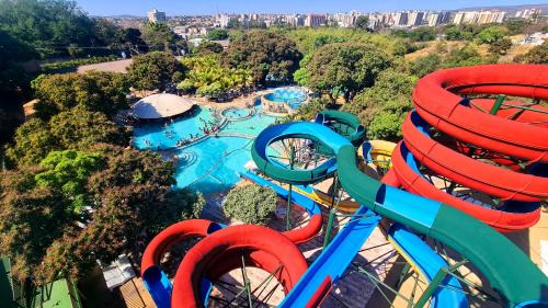 Centro Apartamento | Hotel Spazzio diRoma GRATIS entrada Acqua e Splash Caldas novas