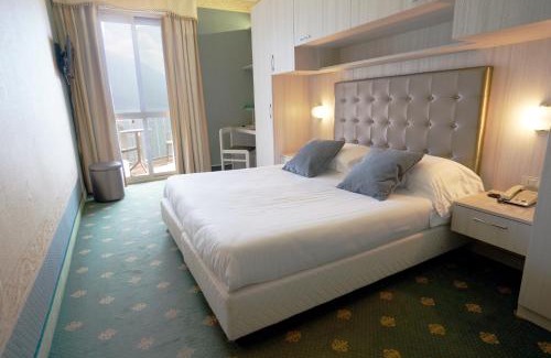 Limone sul Garda Hotel | Hotel Splendid Palace