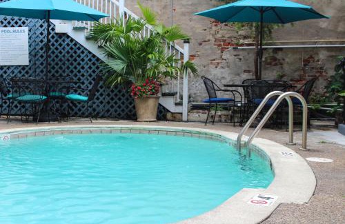 French Quarter Hotel | Hotel St. Pierre French Quarter