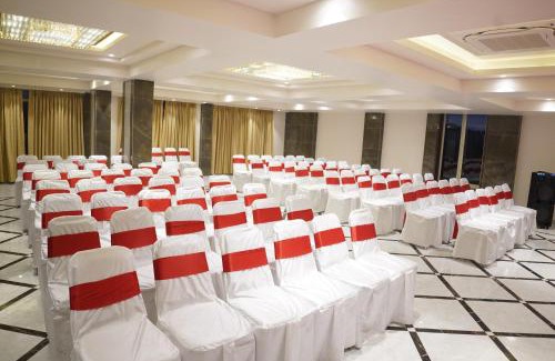 Amarnath Hotel | Hotel Status Inn
