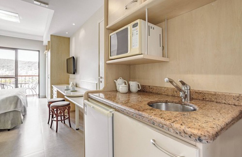 Florianopolis Apartamento | Hotel-Studio-Apartment in Jurerê Beach Village - Florianópolis