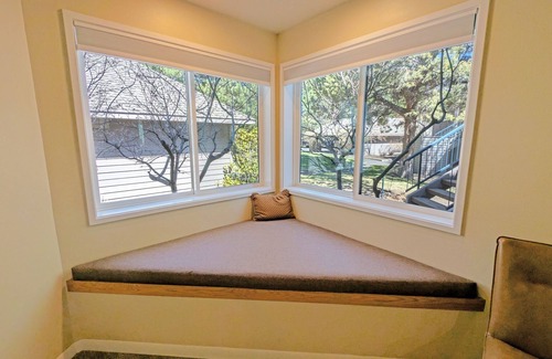 Century West Casa | Hotel-Style, King Bed, Ground Floor Condo-328B