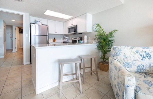 Gulf Shores Condominio | ¡SUITE DEL HOTEL en la PLAYA en Gulf Shores! ¡COCINA, SALA!