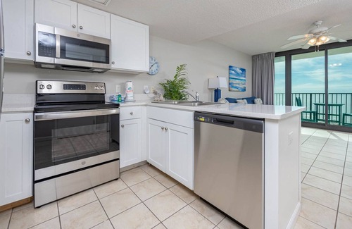 Gulf Shores Condominio | ¡SUITE DEL HOTEL en la PLAYA en Gulf Shores! ¡COCINA, SALA!
