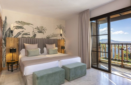Costa Adeje Hotel | Hotel Suite Villa María