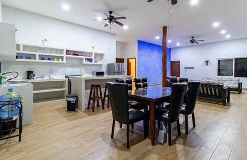 Bacalar Casa | Hotel & Suites Oasis Bacalar "Suite Aves"