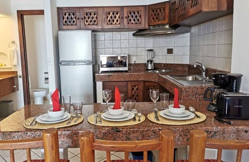 Colonia Olímpica Apartamento | Hotel suites walking distance to downtown Puerto Vallarta