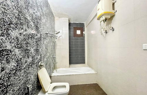 Puri Hotel | Hotel Surya Beach inn - near Sea beach