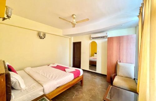 Puri Hotel | Hotel Surya Beach inn ! PURI near-sea-beach-and-temple fully-air-conditioned-hotel with-lift-and-parking-facility