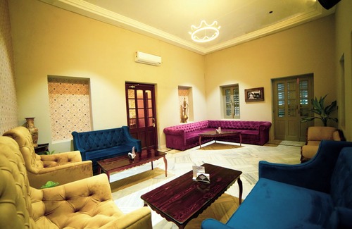 Varanasi Hotel | Hotel Surya