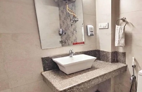 Aleo Hotel | Hotel Surya International - Manali